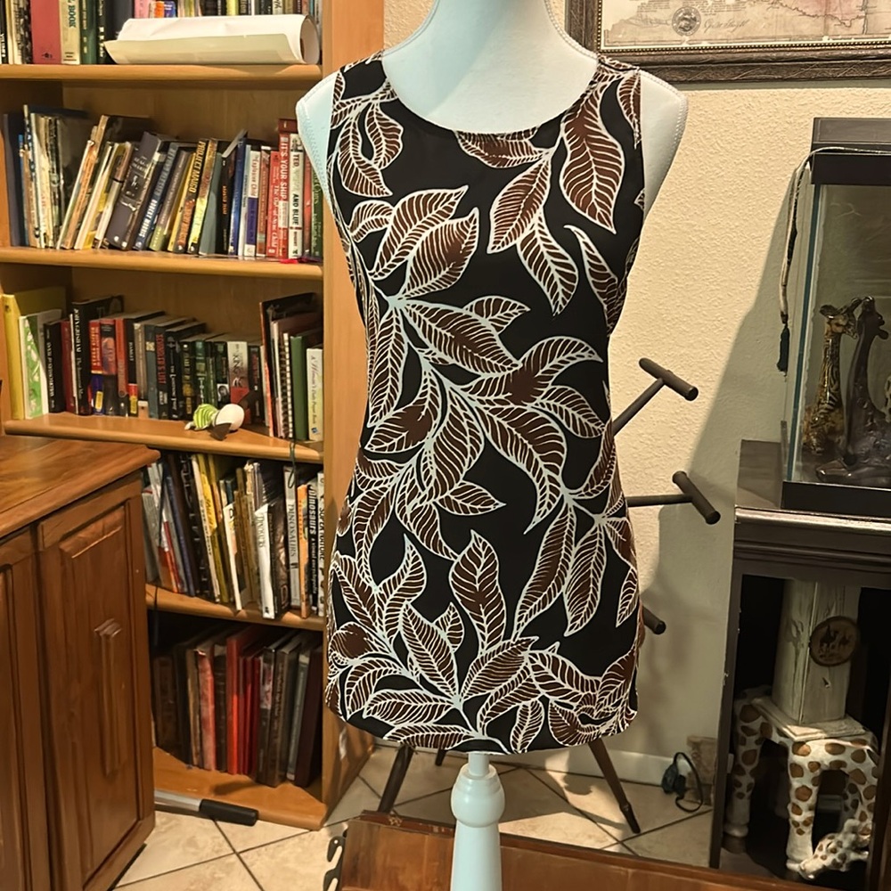 Apt. 9 Black and Brown Leaf Print Women's Top